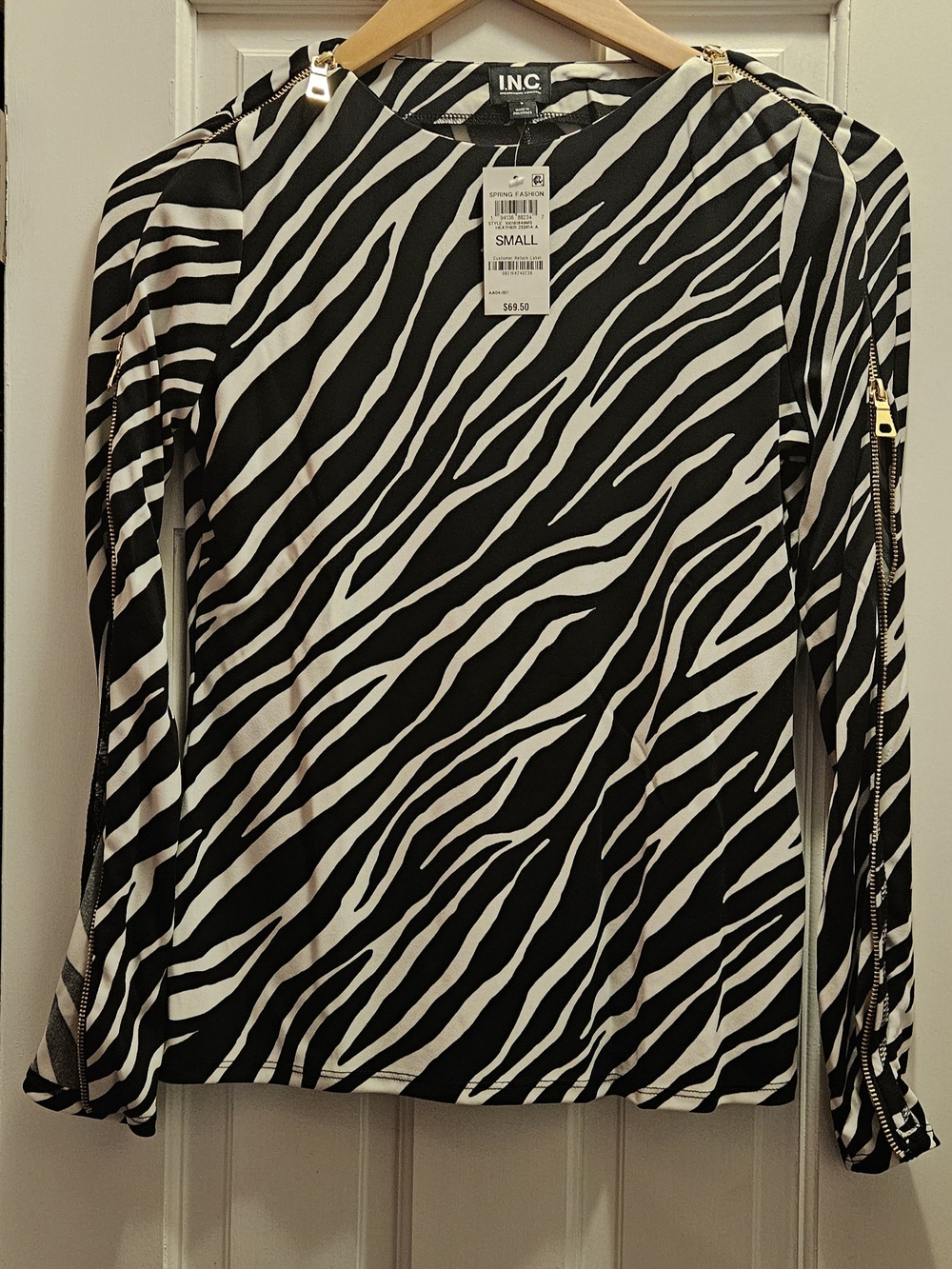 INC International Concepts Black & White Zebra Print Long-Sleeve Top